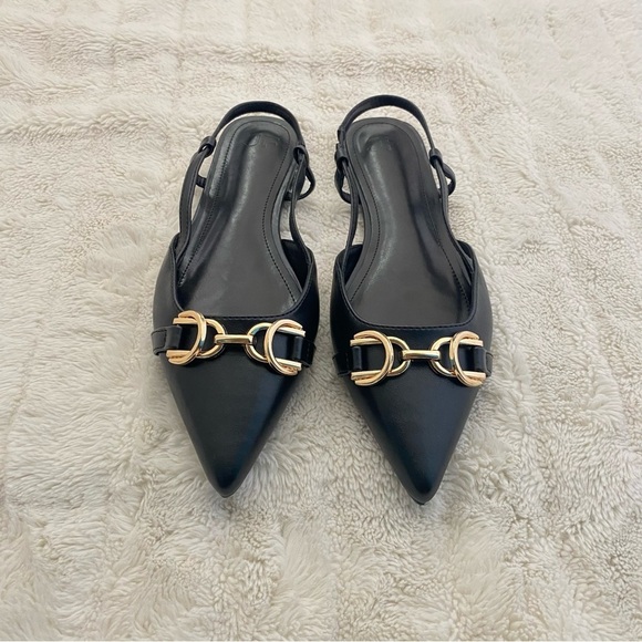 Justfab Just Fab Pointed Toe Black Slingback Flats w/ Gold Accent New Size 9 - Picture 3 of 12